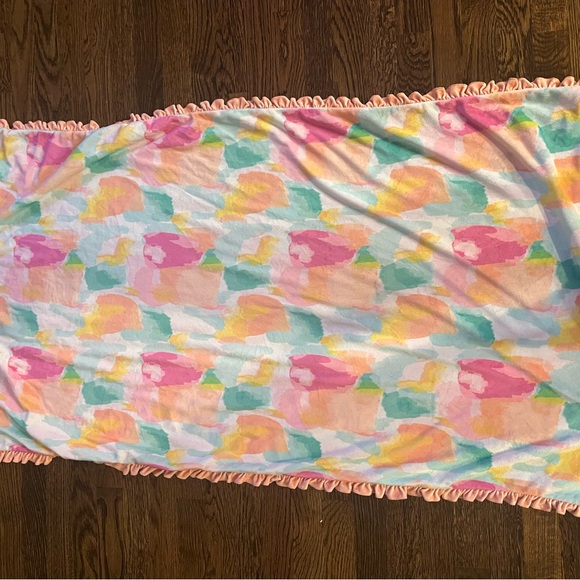 Colorful Abstract Patterned Blanket - Picture 1 of 1